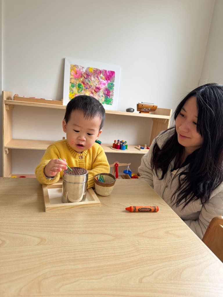 Fine motor threading activity